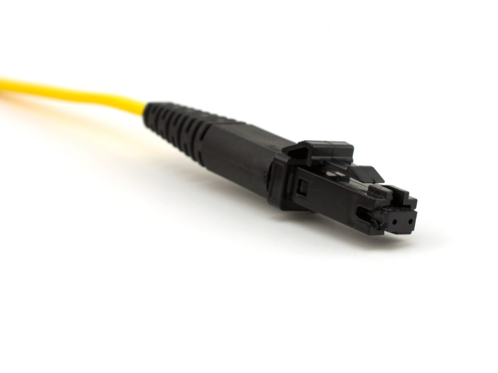 MTRJ optical fiber connector